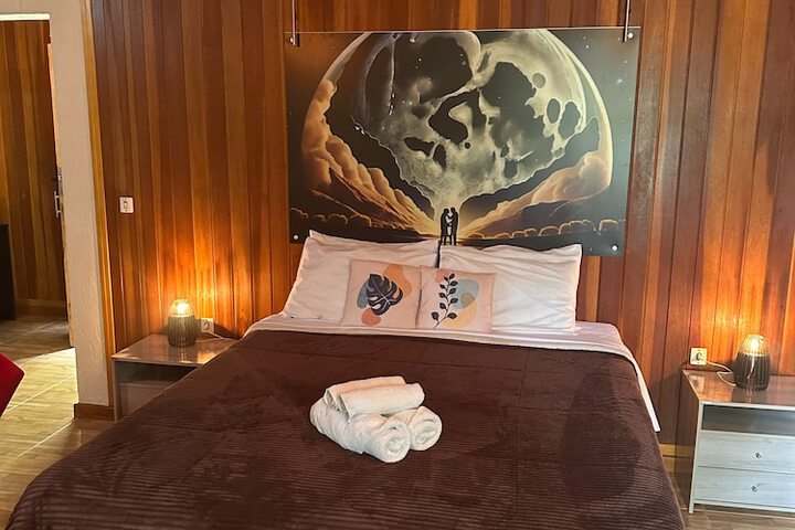 Room 51 of 166