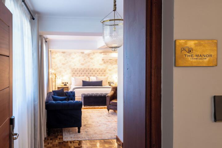 Room 20 of 96