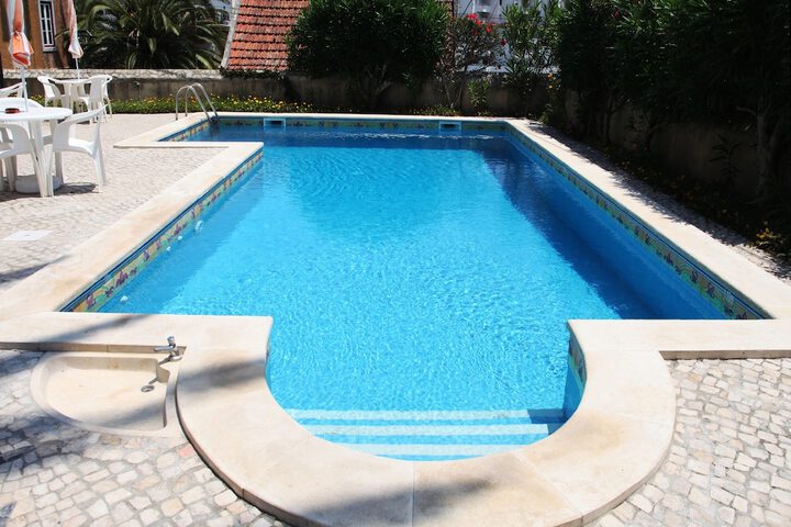 Pool 38 of 70