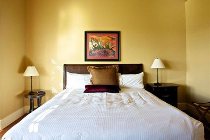 Room 13 of 46