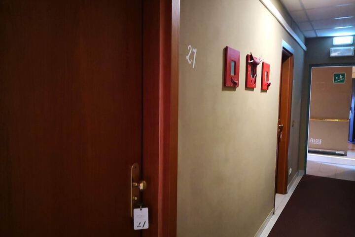 Ballroom/Hall 60 of 75