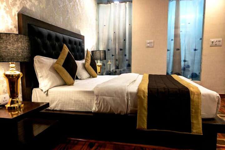 Room 22 of 52