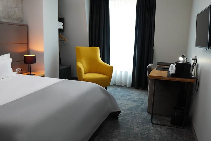 Room 36 of 52