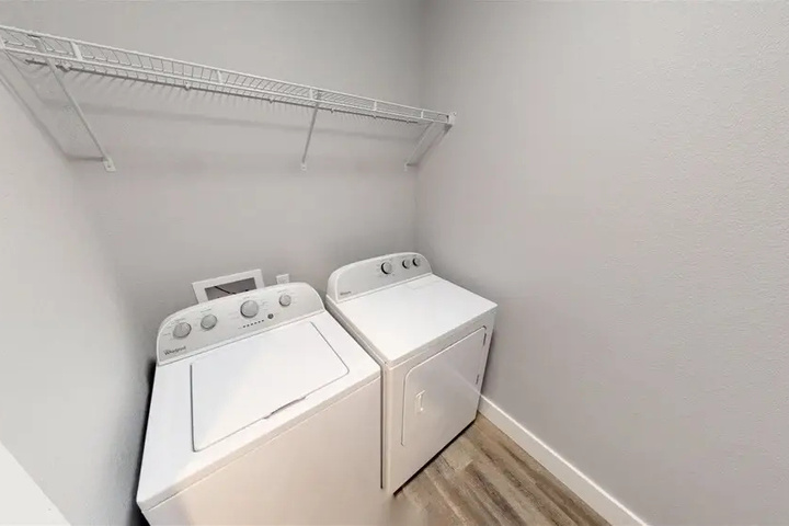 Room 4 of 23