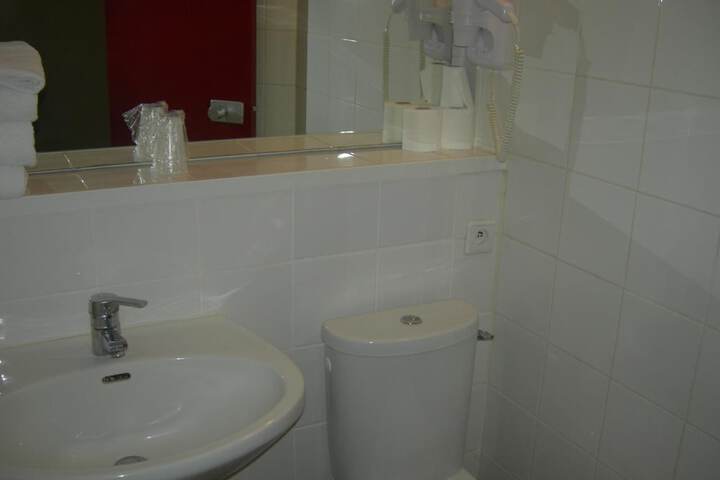Room 20 of 31