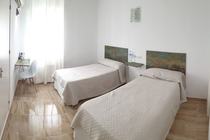 Room 7 of 44