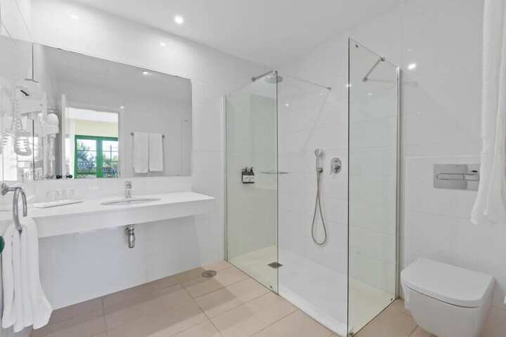 Bath Interior