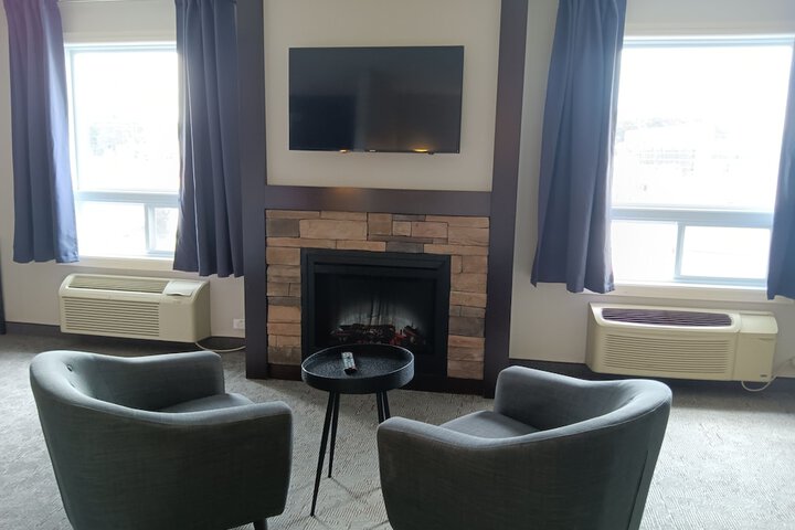 1 King Bed Suite (18 of 22)