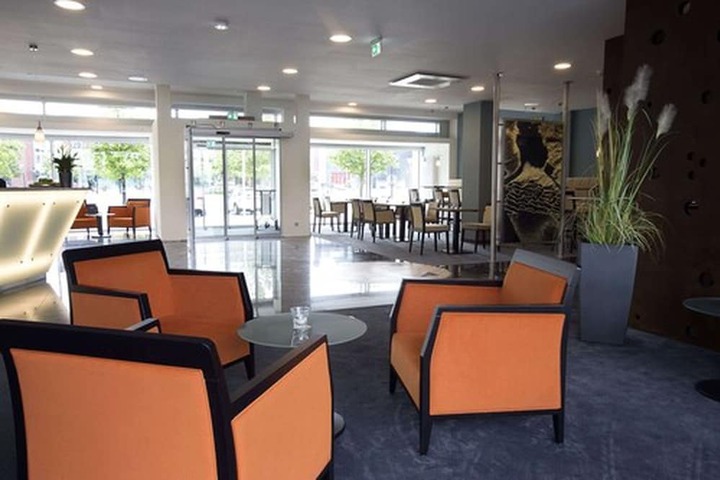 Lobby Entry