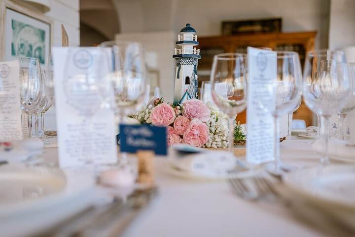 Dining Photos