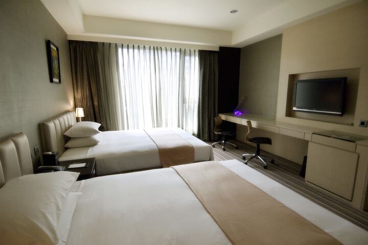 Room 15 of 88