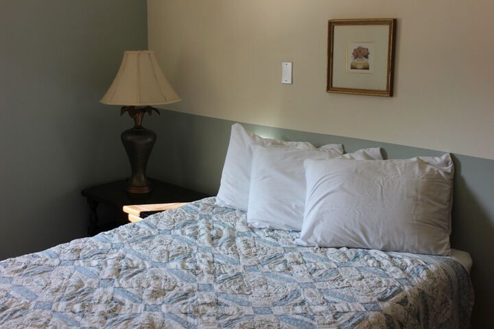 Room 35 of 68