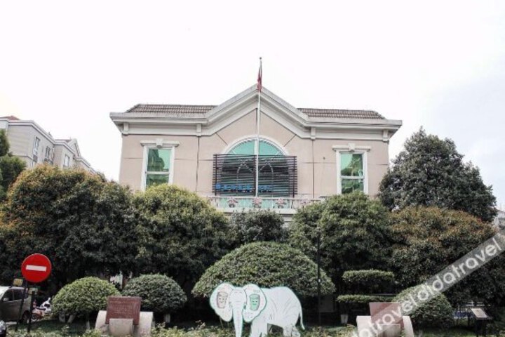 Jinshaozi Hotel