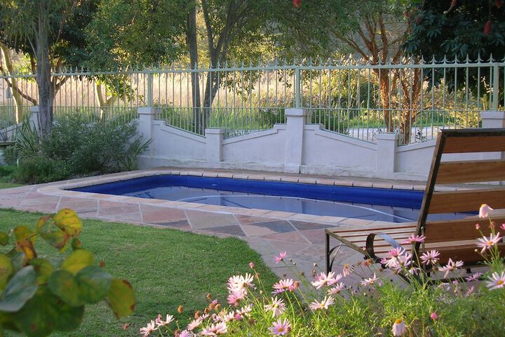 Hotel Pool