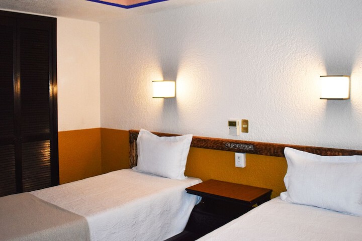 Room 40 of 57