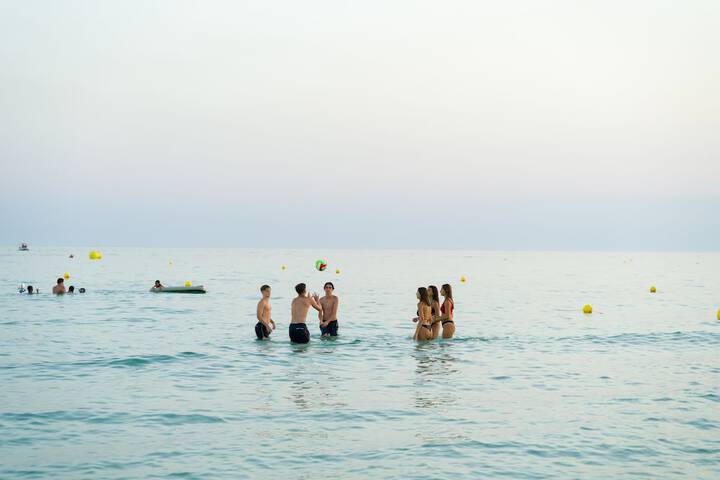 Beach 38 of 53