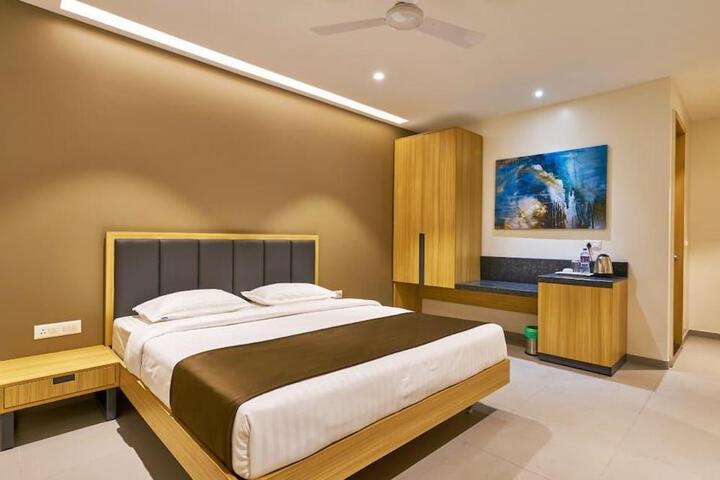 General 44 of 50