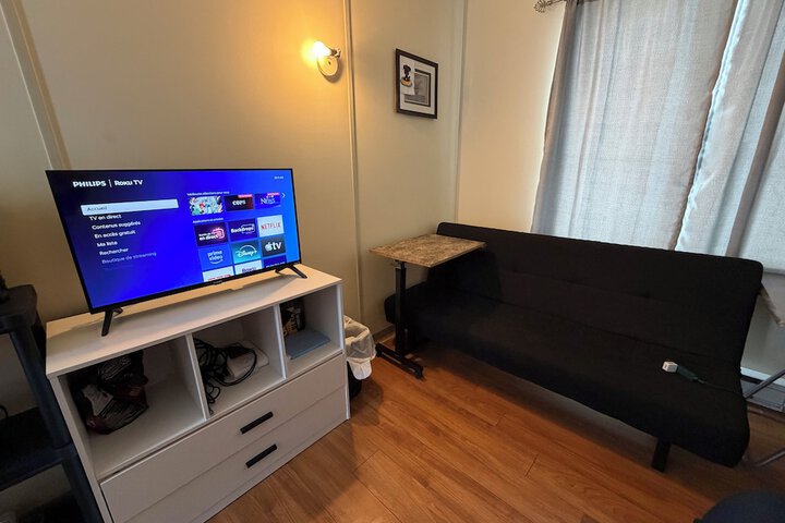 Room 16 of 22