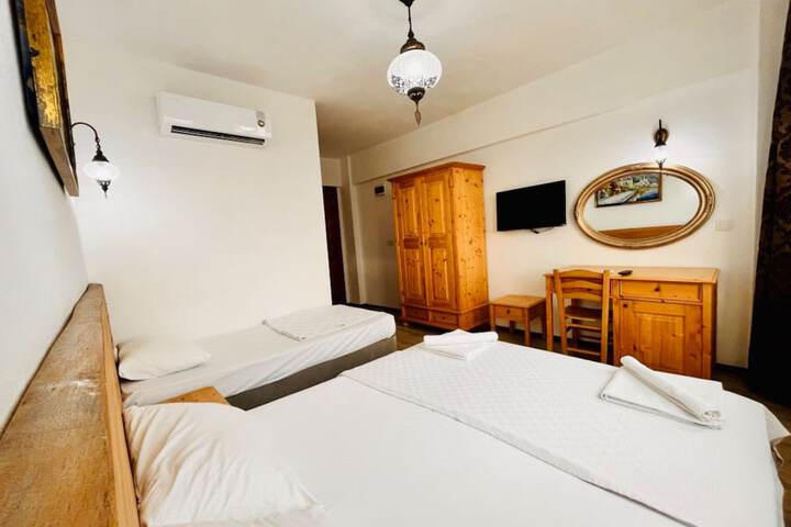 Room 17 of 69