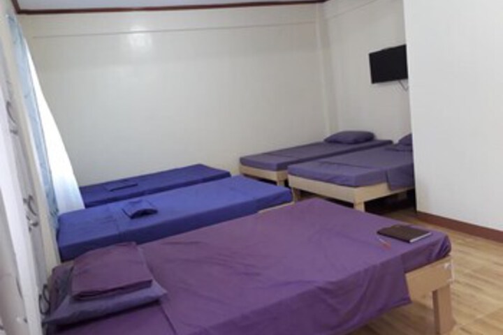 Room 18 of 21