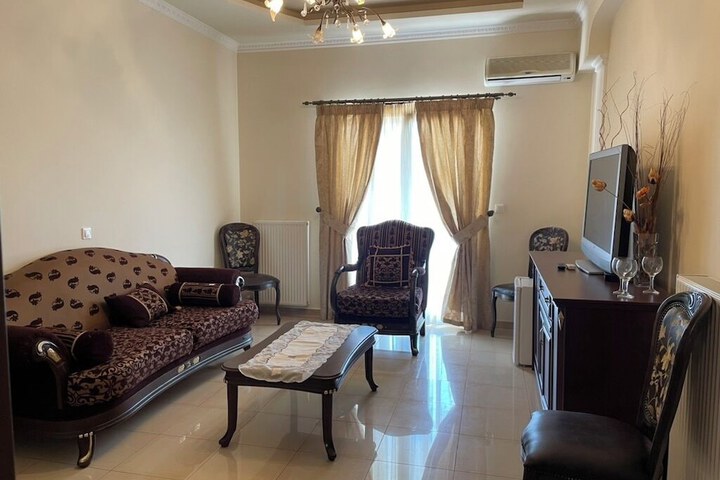 Room 13 of 24