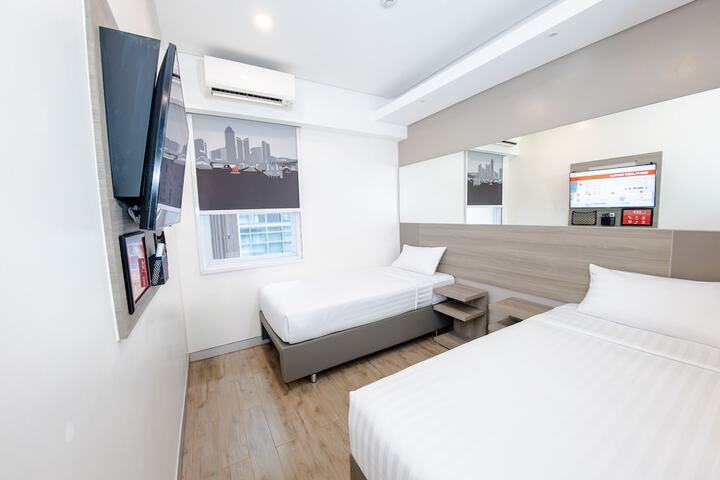 Room 16 of 43