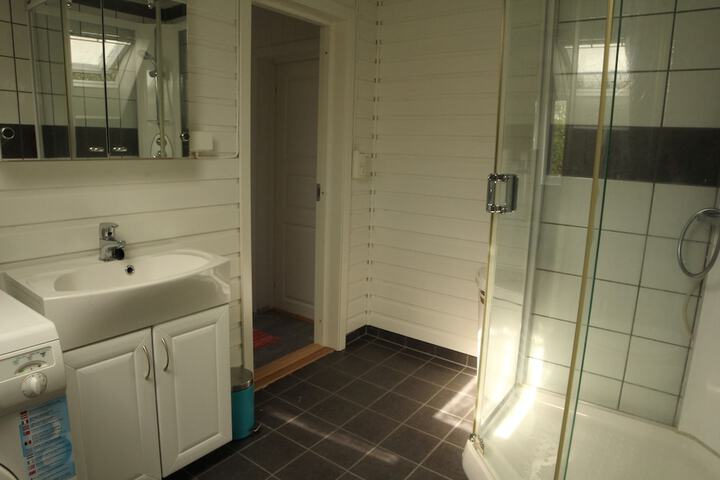 Room 43 of 59