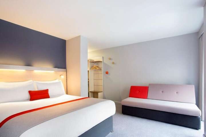 Room 18 of 55