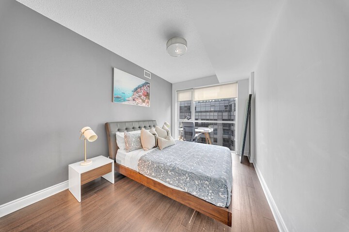 Room 4 of 29