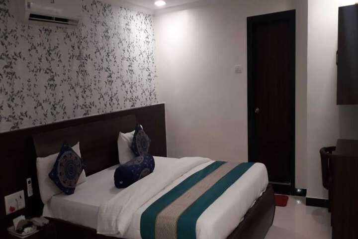 Room 18 of 41