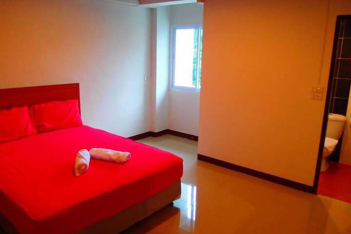 Room 6 of 22