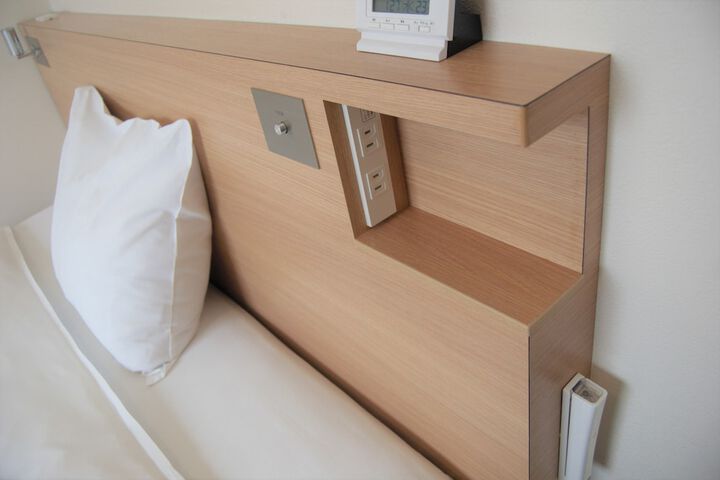 Room 13 of 49