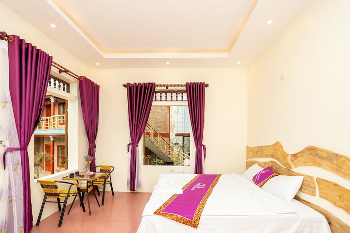 Room 10 of 42
