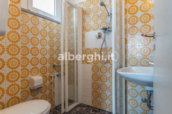 Room 20 of 45