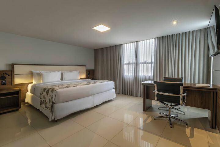 Room 48 of 156