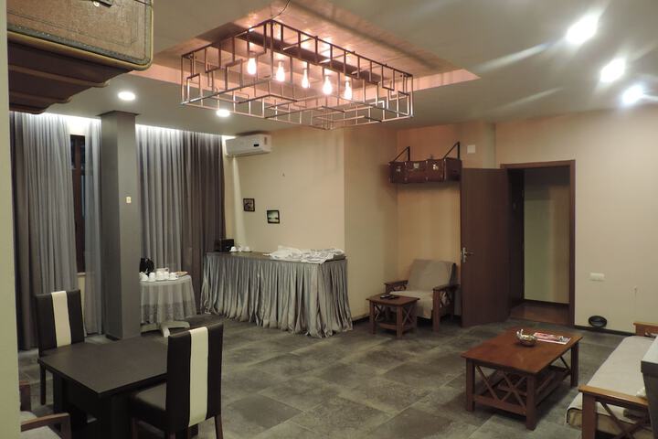 Hotel 3 of 78
