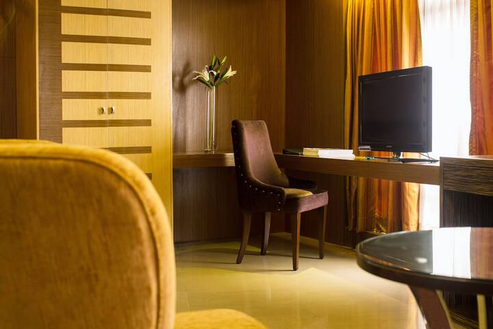 Room 15 of 61