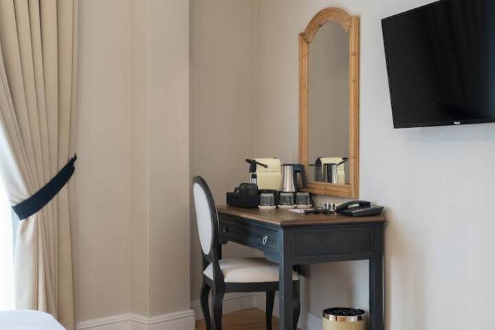 Room 41 of 63