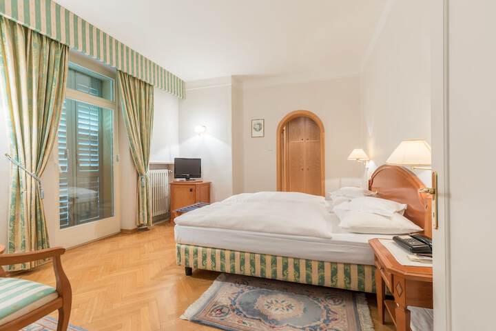 Room 20 of 69