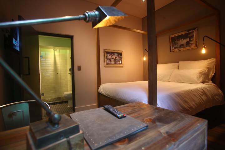 Room 26 of 89