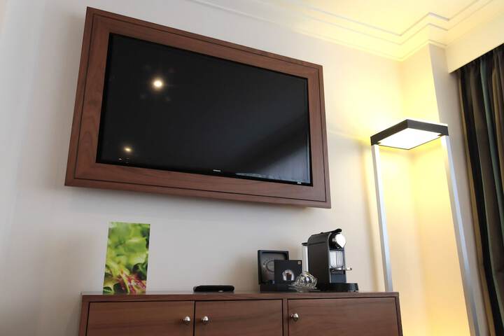 Room 54 of 128