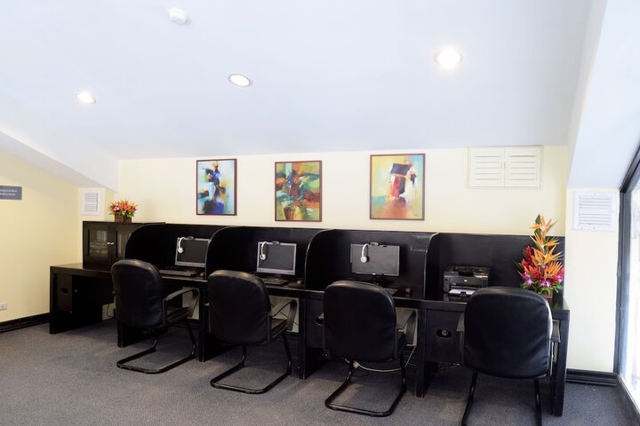 Business Center 88 of 120