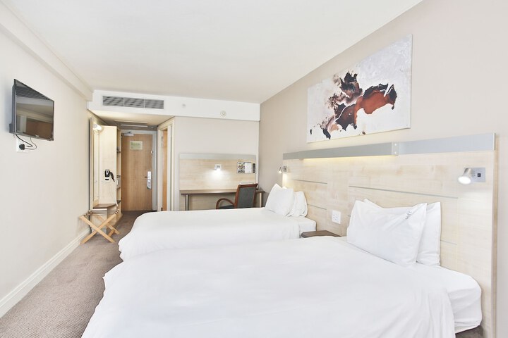 Room 17 of 67