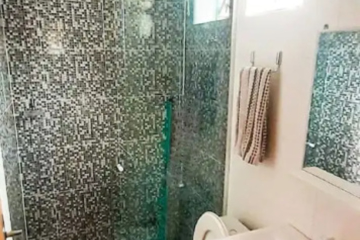 Room 7 of 21