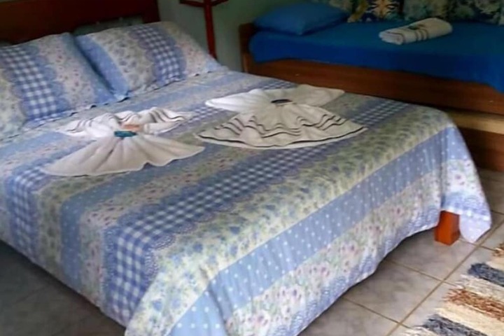Room 5 of 27