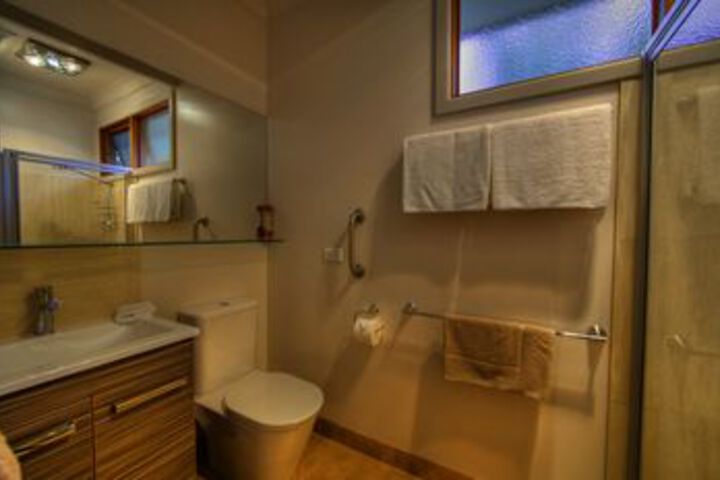 Room 3 of 36