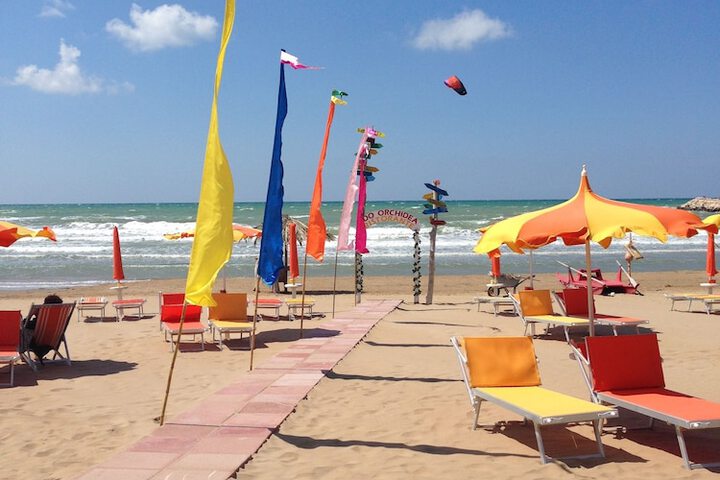 Beach 65 of 82