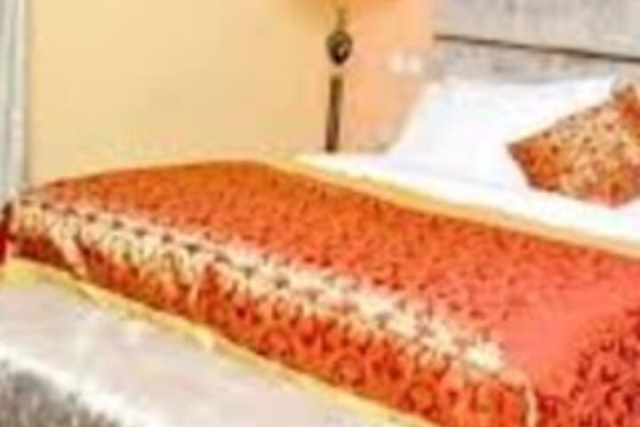 Sandralia Hotel Limited