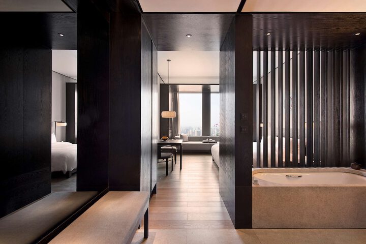 Room 17 of 45