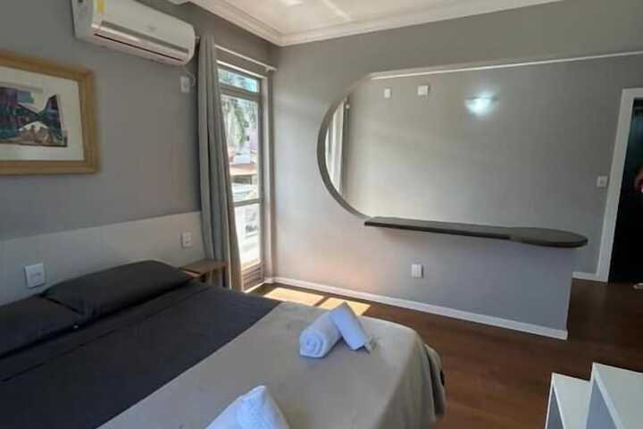 Room 9 of 41